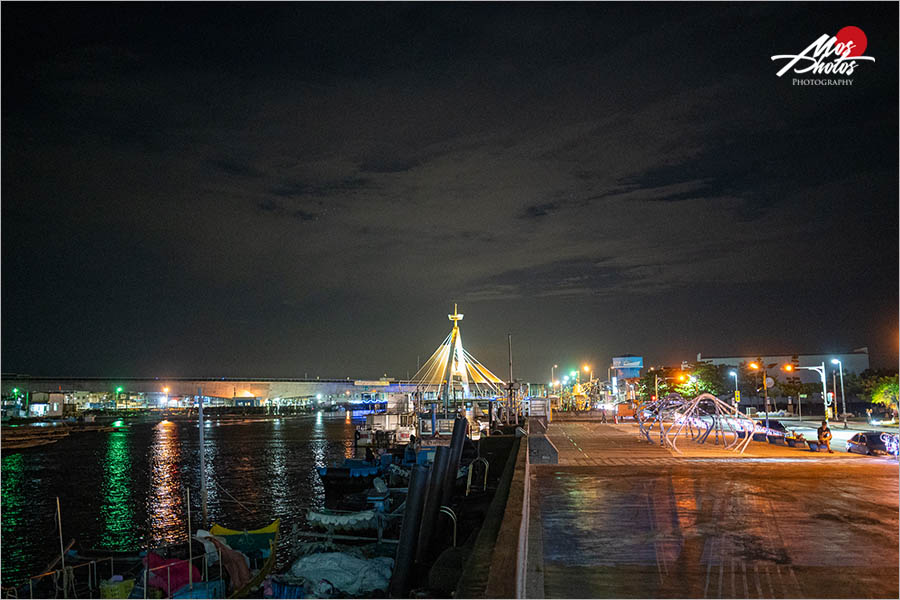 嘉義布袋》懶人旅遊推薦～戀愛系景點：高跟鞋教堂、海風長堤、布袋漁市場～慢遊輕鬆小旅行，體驗超夢幻美景，大啖尚青海鮮！