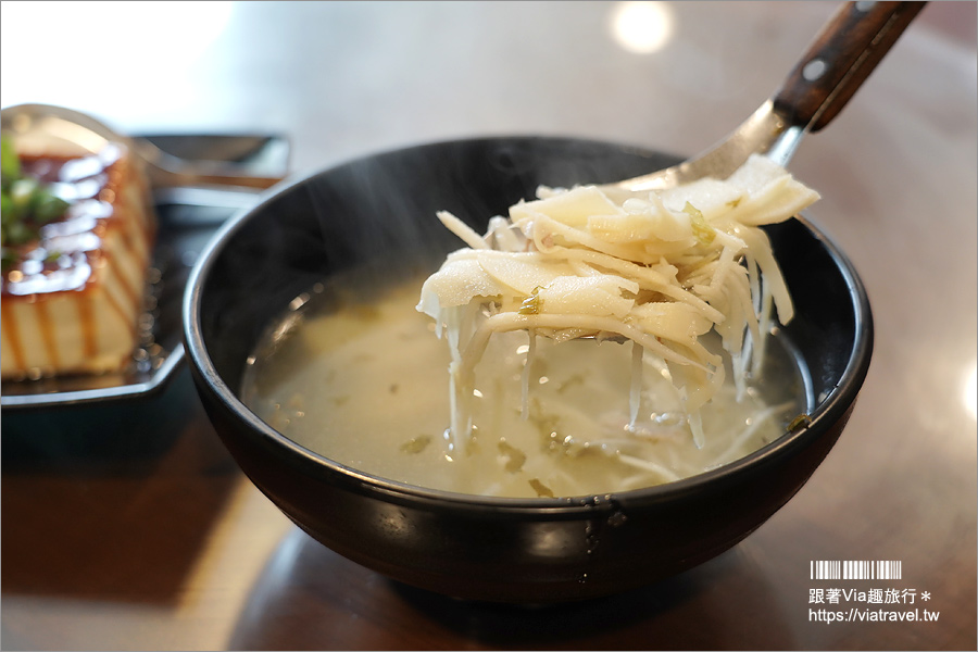 嘉義石棹美食》達官現炒～在地的人氣快炒餐廳，大啖當地美食就選這間！