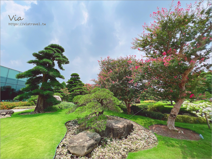 彰化景點》成美文化園～台版兼六園的夢幻日式庭園造景，紫薇花季的桃色漫遊小旅行！