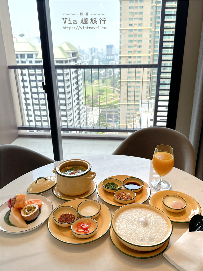 曼谷飯店推薦》Sindhorn Midtown Hotel Bangkok～地點好、近地鐵！有含廚房房型及絕美泳池、超大兒童遊戲室，親子旅人首選住宿點！