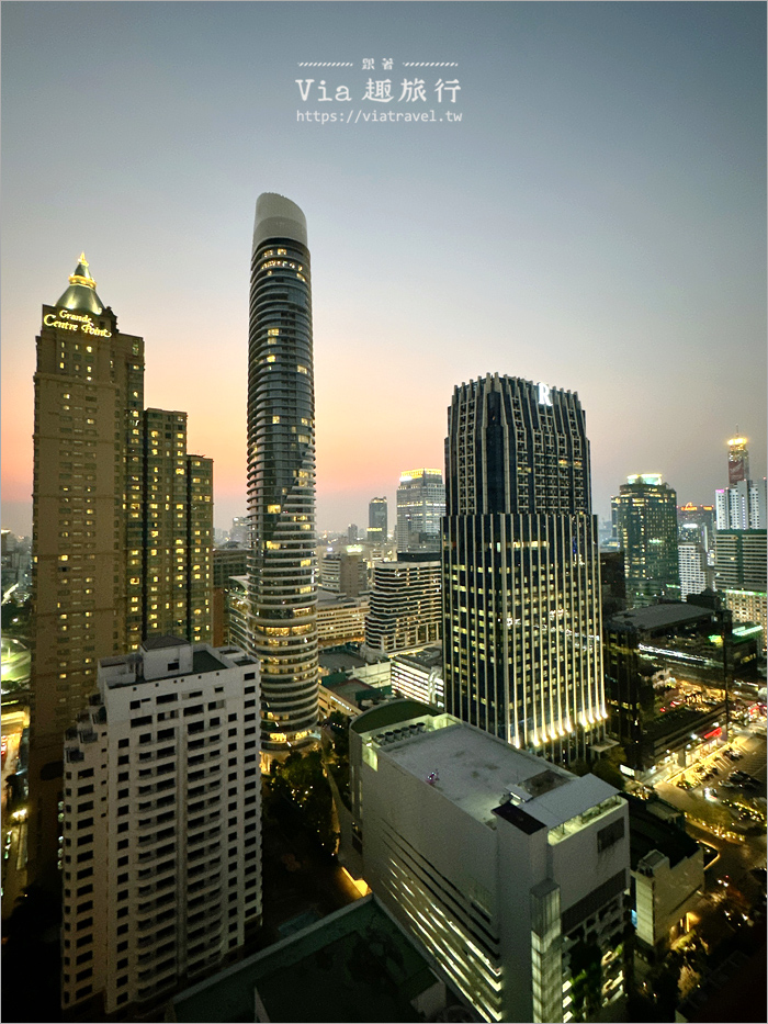 曼谷飯店推薦》Sindhorn Midtown Hotel Bangkok～地點好、近地鐵！有含廚房房型及絕美泳池、超大兒童遊戲室，親子旅人首選住宿點！