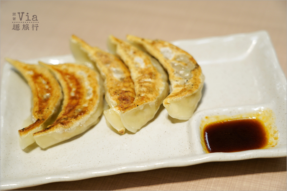 淺草雷門排隊美食》淺草名代拉麵与ろゐ屋～人氣柚子醬油拉麵＋餃子必吃！來自醬油拉麵發源地淺草的好滋味！