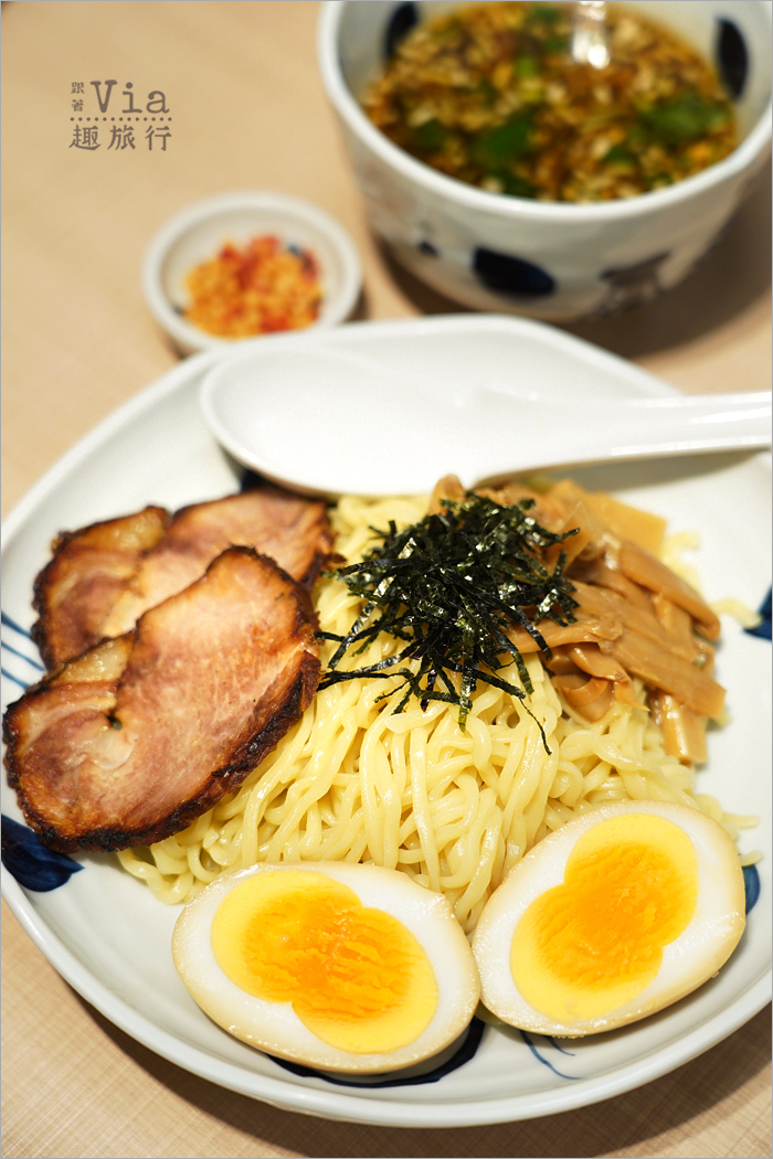 淺草雷門排隊美食》淺草名代拉麵与ろゐ屋～人氣柚子醬油拉麵＋餃子必吃！來自醬油拉麵發源地淺草的好滋味！