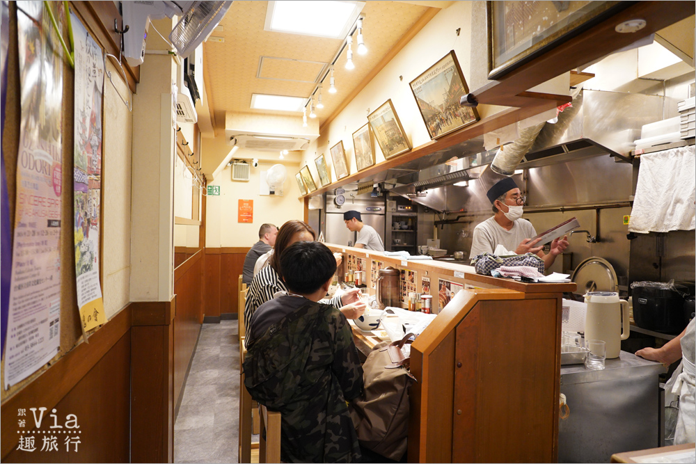 淺草雷門排隊美食》淺草名代拉麵与ろゐ屋～人氣柚子醬油拉麵＋餃子必吃！來自醬油拉麵發源地淺草的好滋味！