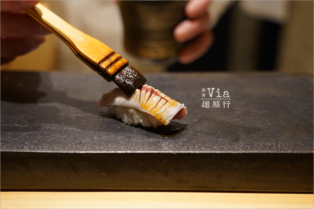 東京美食餐廳》無菜單日式壽司～40年經驗的趣味握壽司老師傅，一貫貫精緻好吃的高級壽司超過癮！