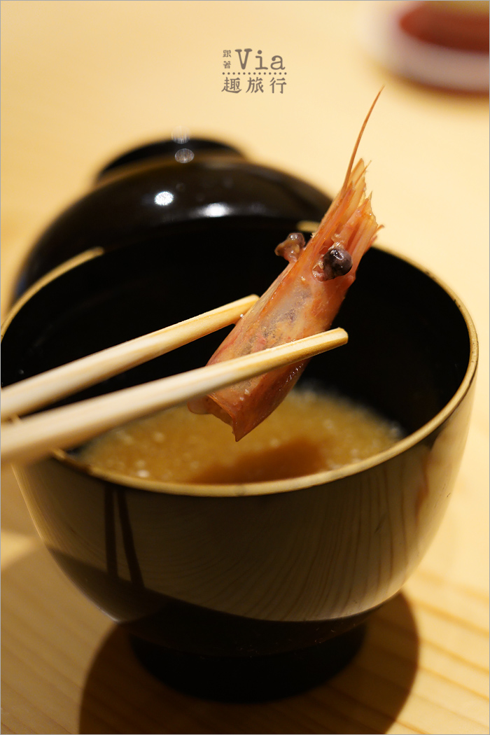 東京美食餐廳》無菜單日式壽司～40年經驗的趣味握壽司老師傅，一貫貫精緻好吃的高級壽司超過癮！