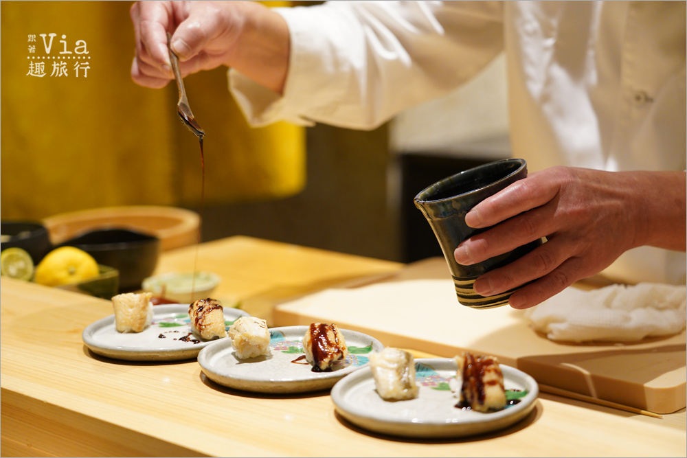 東京美食餐廳》無菜單日式壽司～40年經驗的趣味握壽司老師傅，一貫貫精緻好吃的高級壽司超過癮！