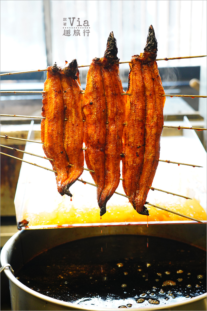 名古屋鰻魚飯》うなぎのしろむら泉店～名古屋鰻魚三吃就吃這一家！招牌鰻魚火鍋好美味！