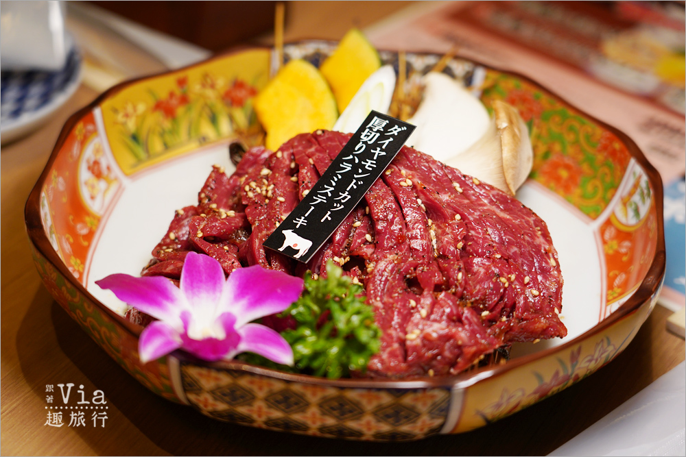 名古屋燒肉餐廳》飛驒牛燒肉-牛三昧納屋橋店～緊鄰景點納屋橋旁，吃燒肉兼賞河畔美景好愜意！