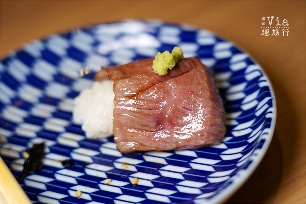 名古屋燒肉餐廳》飛驒牛燒肉-牛三昧納屋橋店～緊鄰景點納屋橋旁，吃燒肉兼賞河畔美景好愜意！