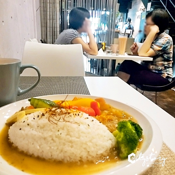 草屯輕食餐廳》Le Lin 樂林小餐館-美味料理咖哩飯，來輕食一下吧!