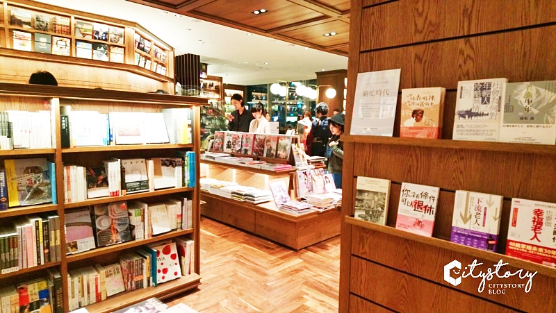 台北蔦屋書店》TSUTAYA BOOKSTORE台灣松山站前店-日本蔦屋複合書店-台灣海外CITYLINK松山貳號店