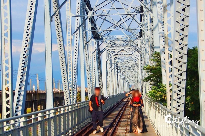 高雄大樹景點》高屏溪舊鐵橋天空步道～下淡水溪鐵橋(高雄端)熱門拍照熱點-絕美自然系濕地公園