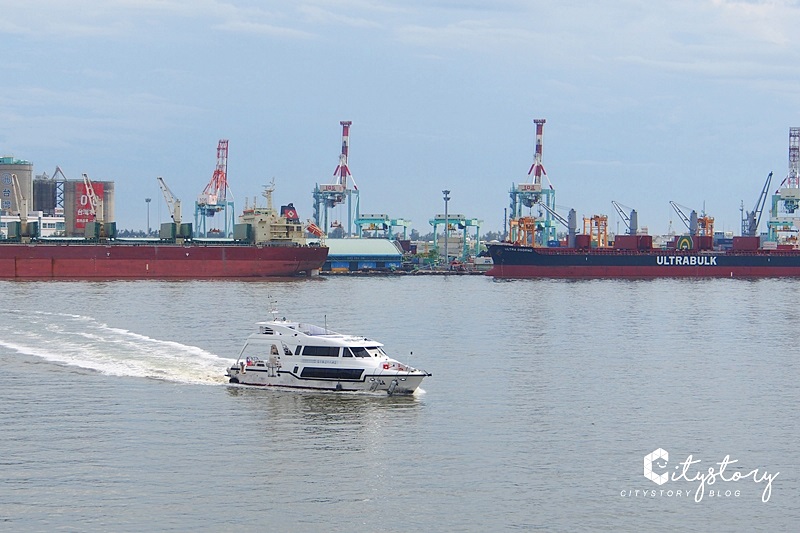 高雄景點》海洋文化及流行音樂中心～陸上大鯨魚輕軌旅數字IG景點