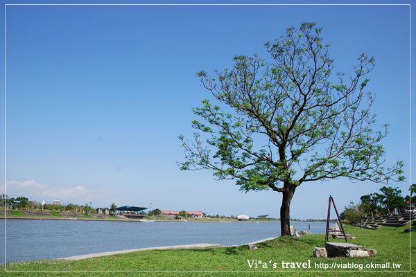 命中註定我愛你》宜蘭景點｜冬山河親水公園青龍岸