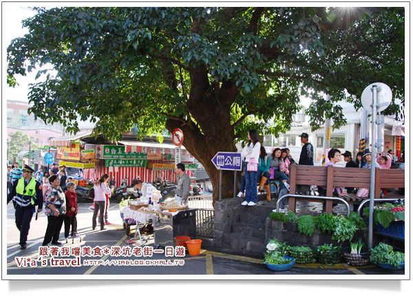 台北深坑老街》深坑老街美食一日遊～來品嚐深坑臭豆腐吧！